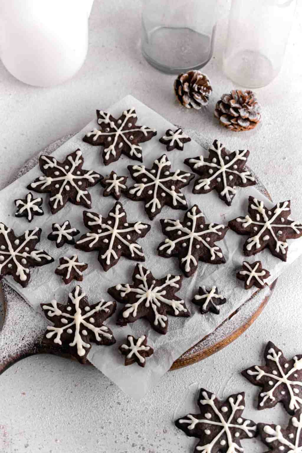 Chocolate Snowflake Cookies - ThatBakeBlog