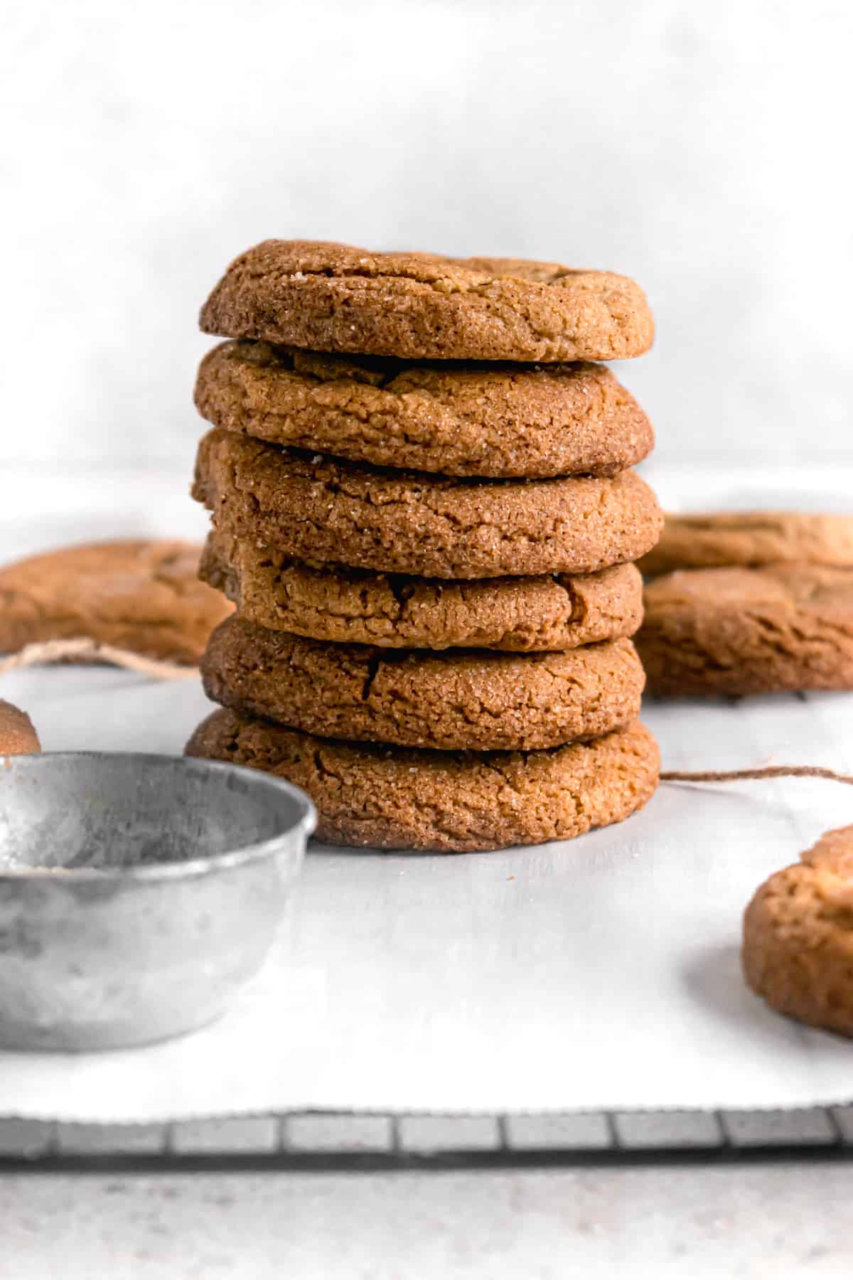 Bourbon Molasses Cookies - ThatBakeBlog