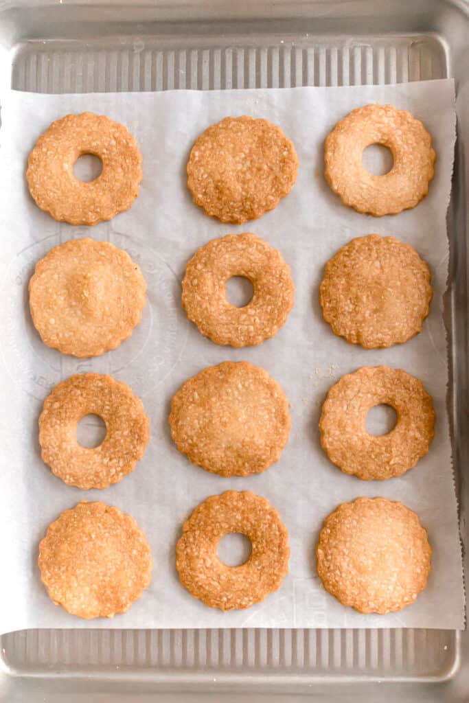 baked linzer cookies in a baking tray